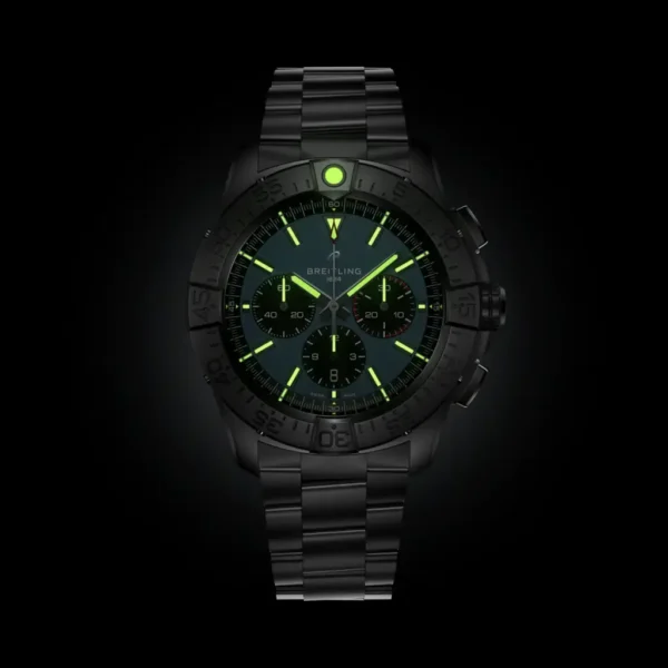 Super Avenger B01 Chronograph 46 – Image 2